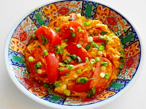 舌も喉もとろける美味しさ!トマトと卵の中華炒め